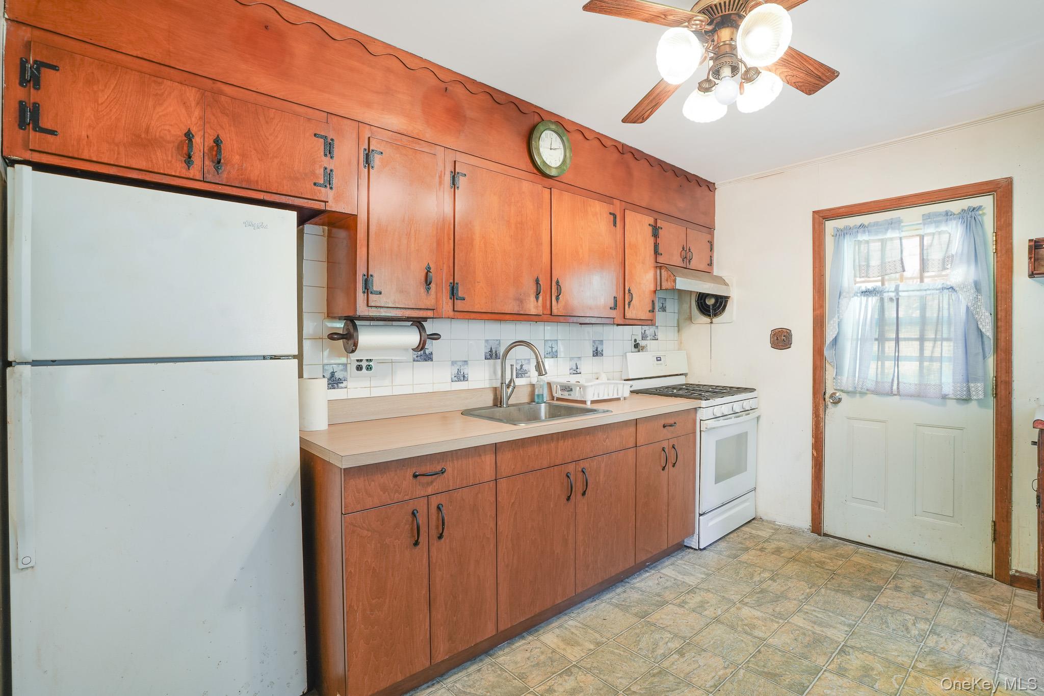 Photo 9 of this property