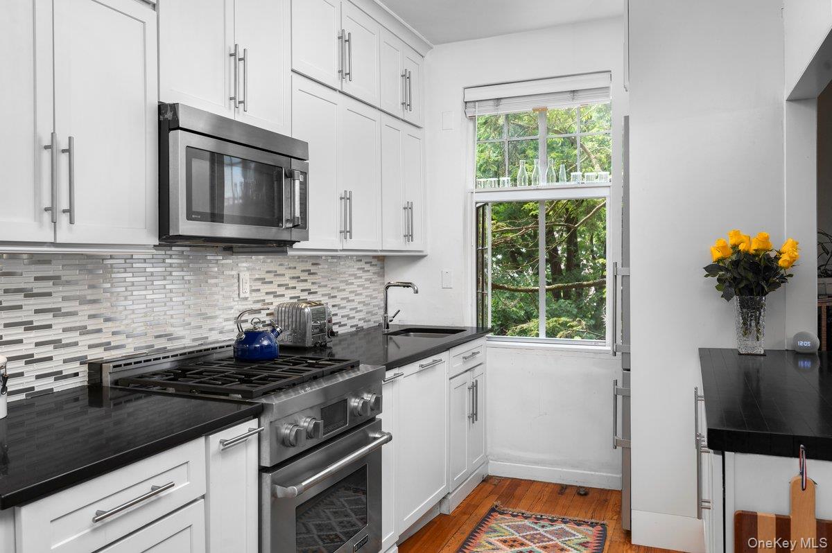 Photo 8 of this property