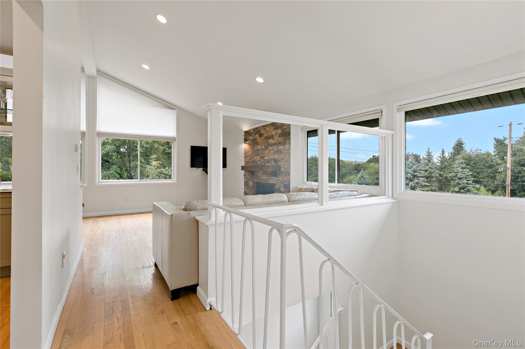 Photo 4 of this property