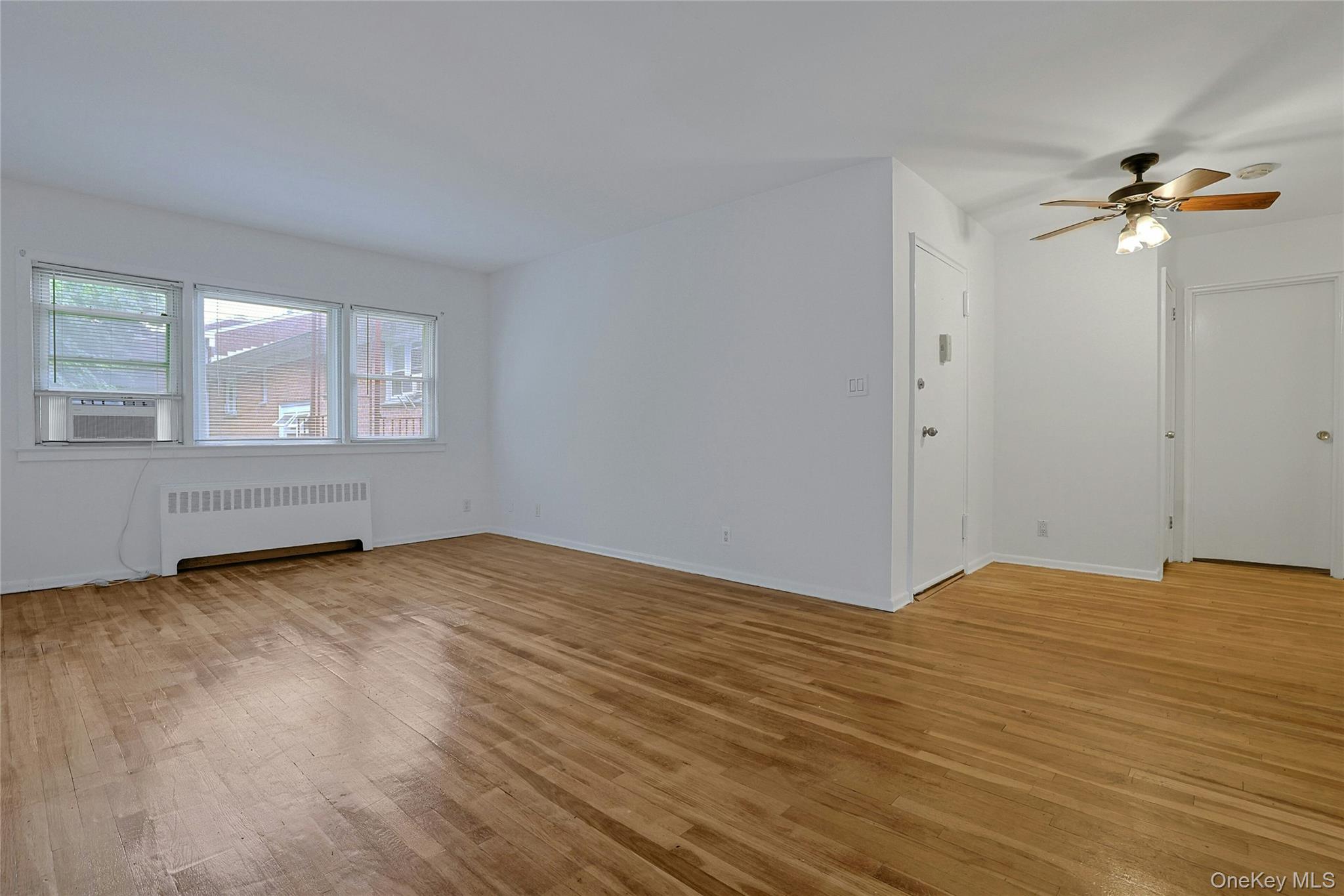 Photo 4 of this property