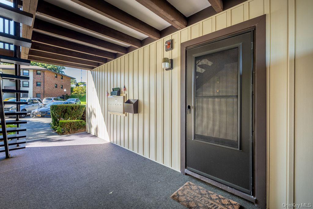 Photo 4 of this property