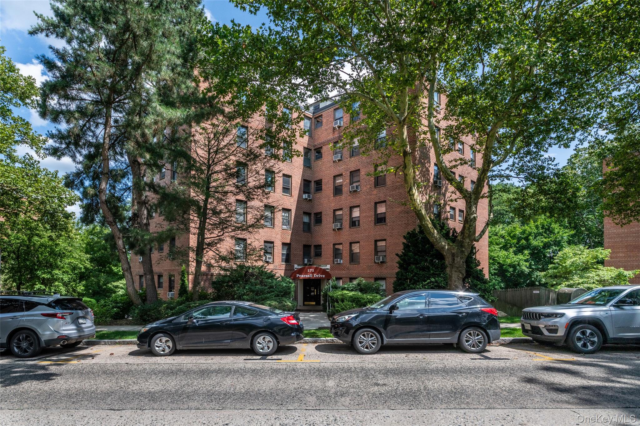 Photo 3 of this property