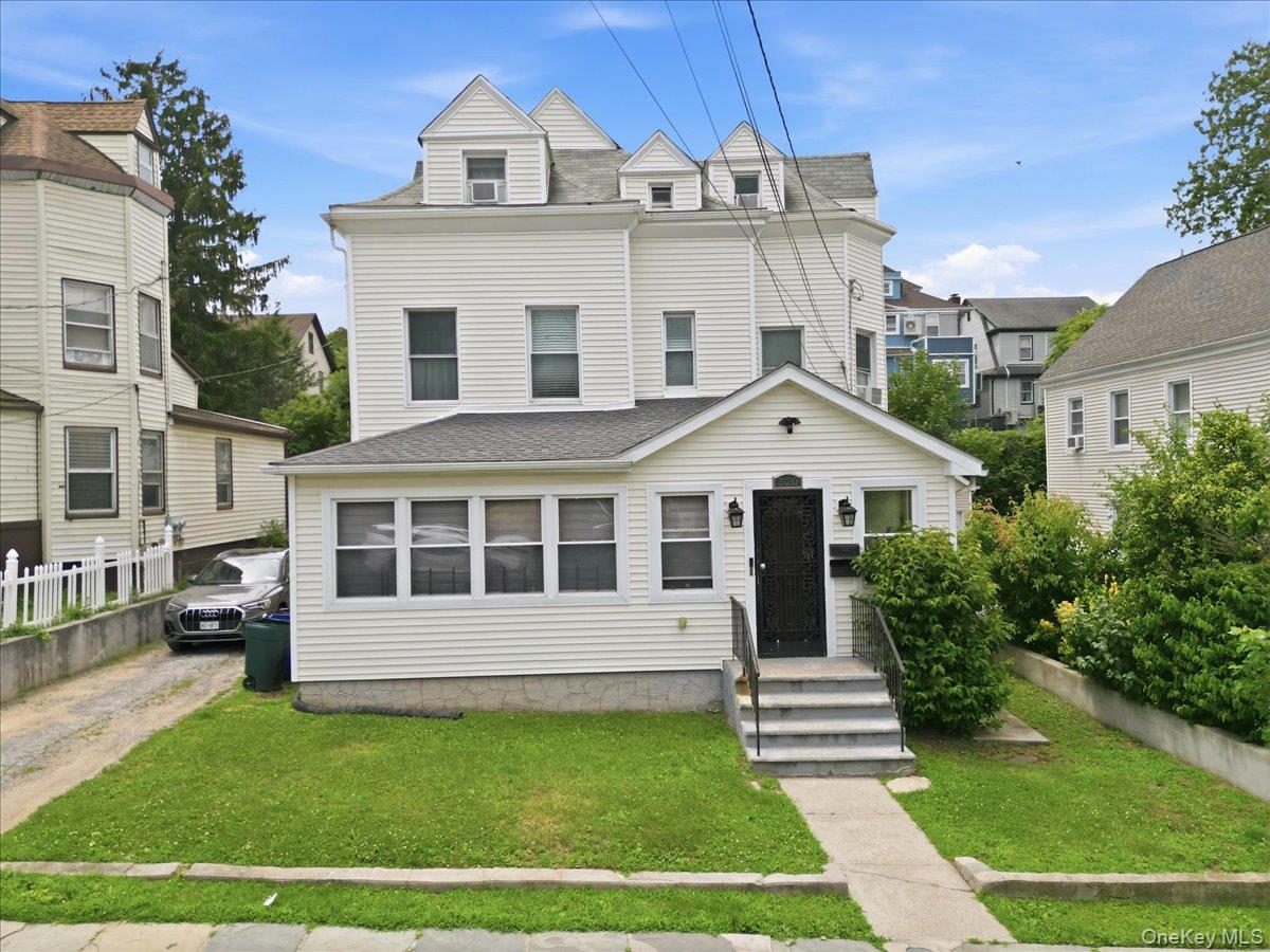 Beautifully maintained two-family residence in one of Mount Vernon's m...