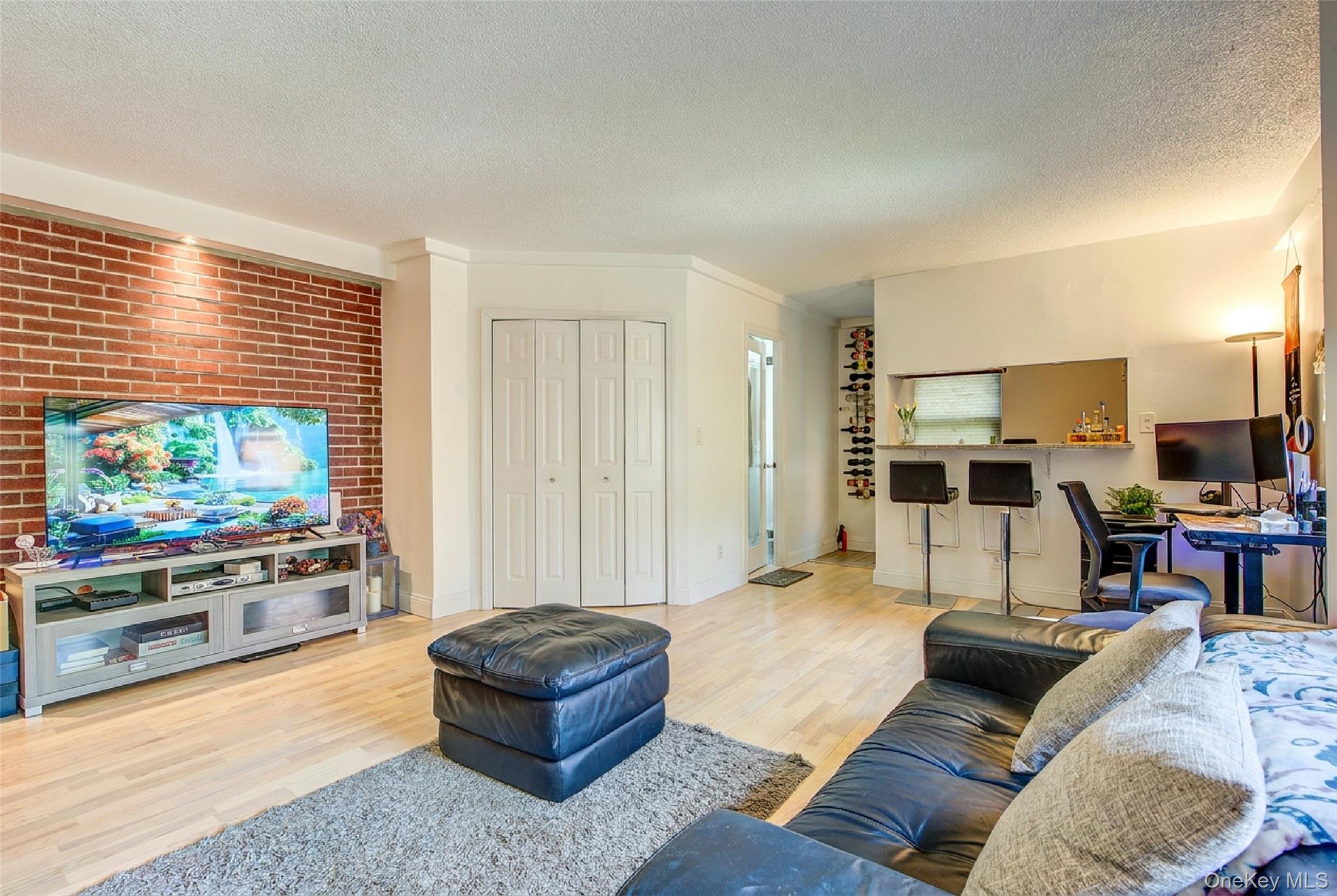 Photo 4 of this property