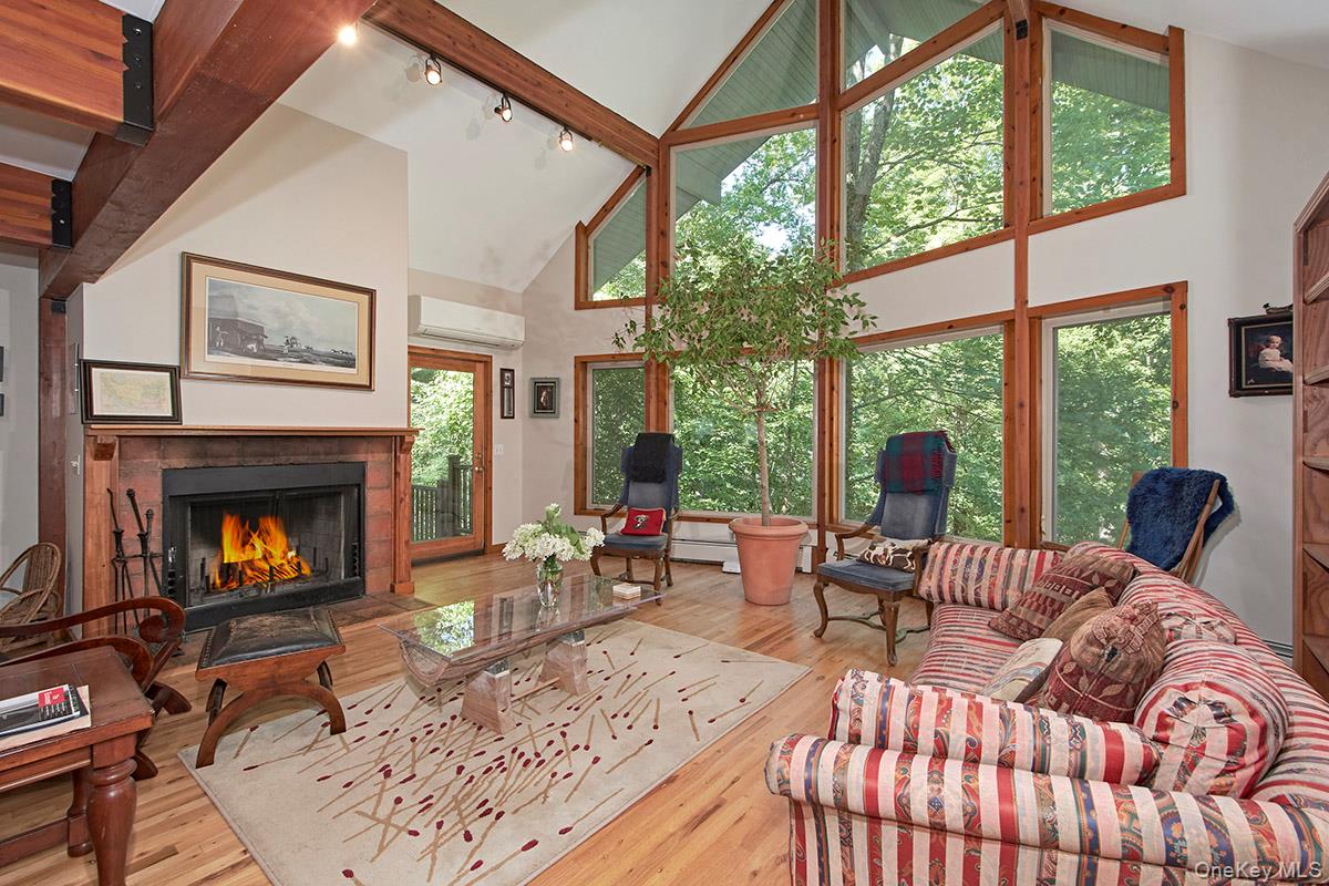 Photo 6 of this property