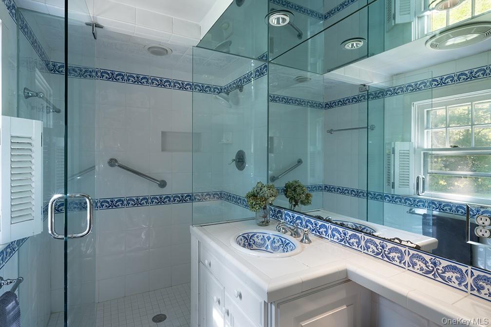Photo 11 of this property