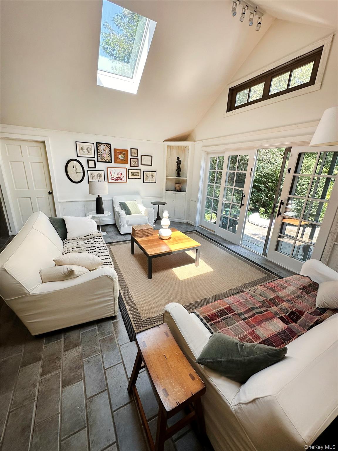 Photo 7 of this property