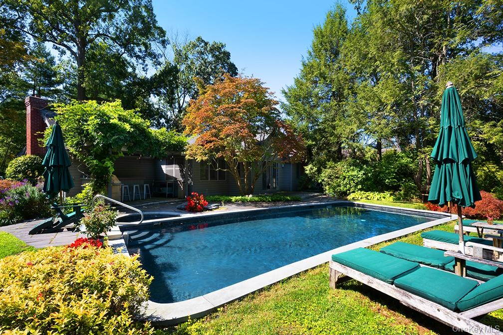 Photo 16 of this property