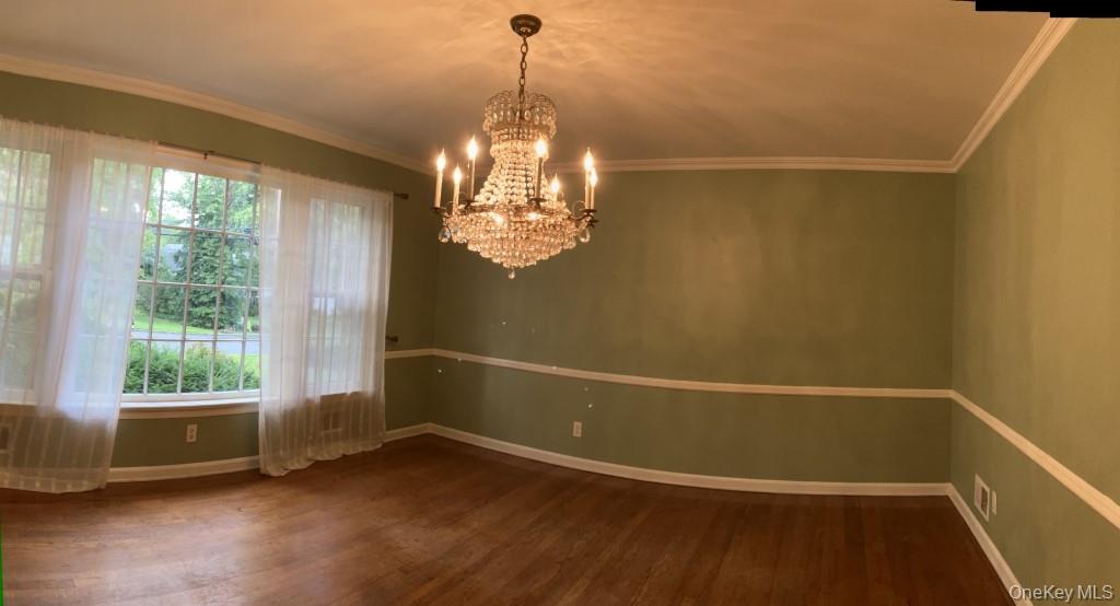 Photo 4 of this property