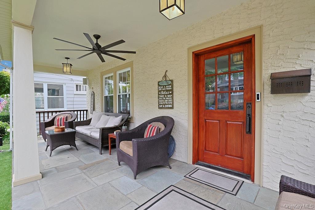 Photo 4 of this property