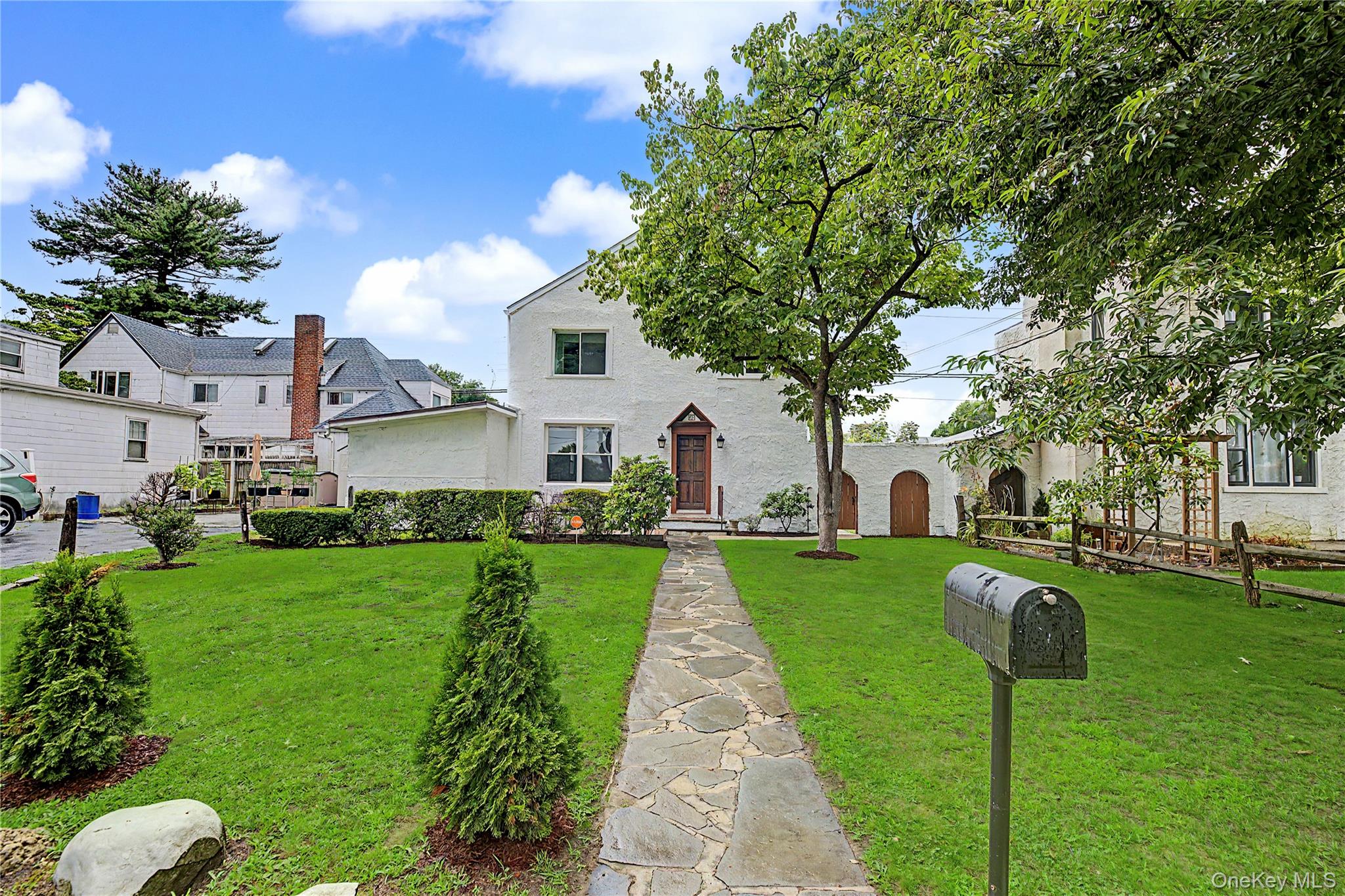 25 Longmeadow Road in Yonkers is a 4 bedroom, 2 bath Beverly Crest hom...