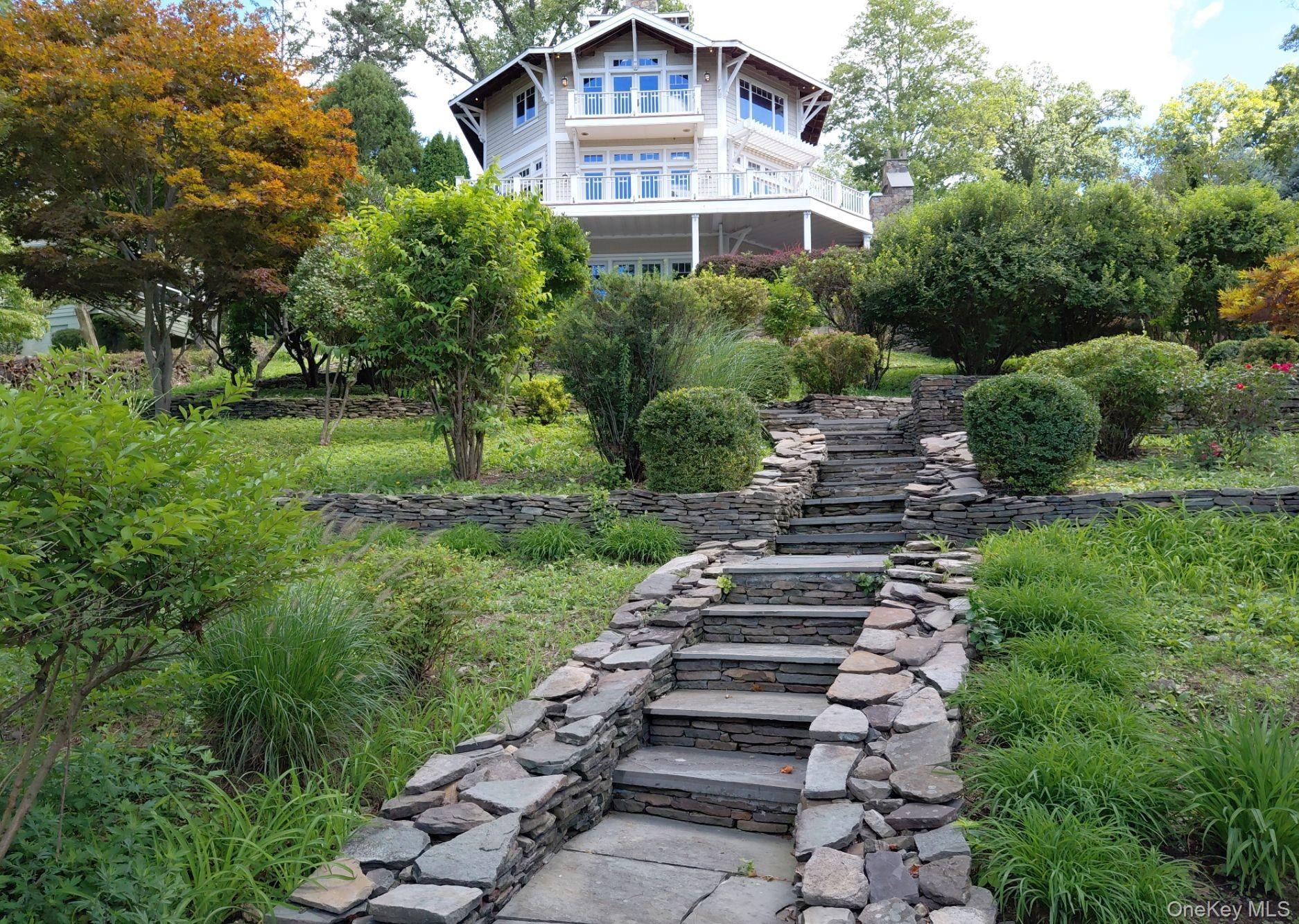 Stunning, one-of-kind, octagonal lakefront residence on Truesdale Lake...
