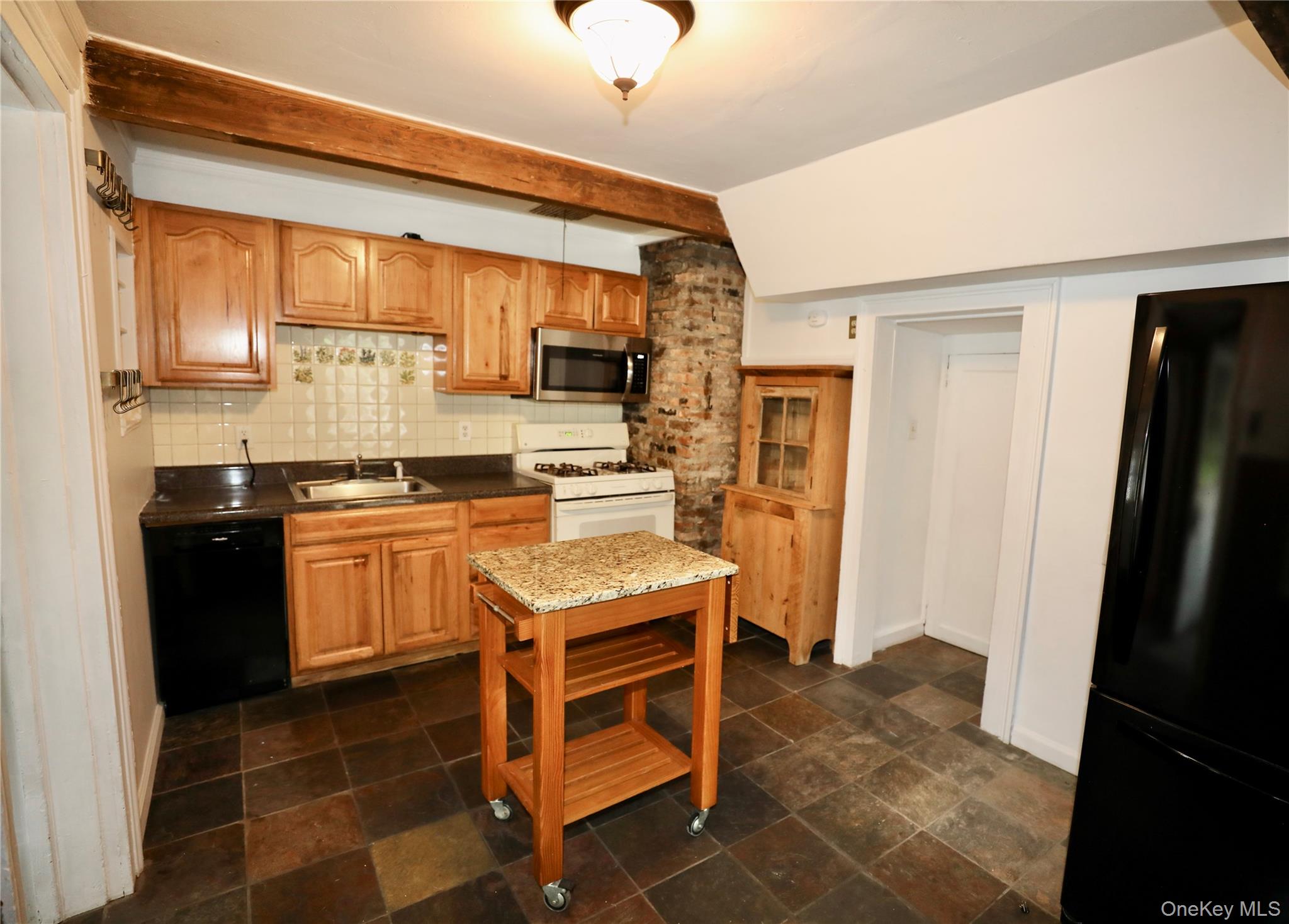 Photo 24 of this property