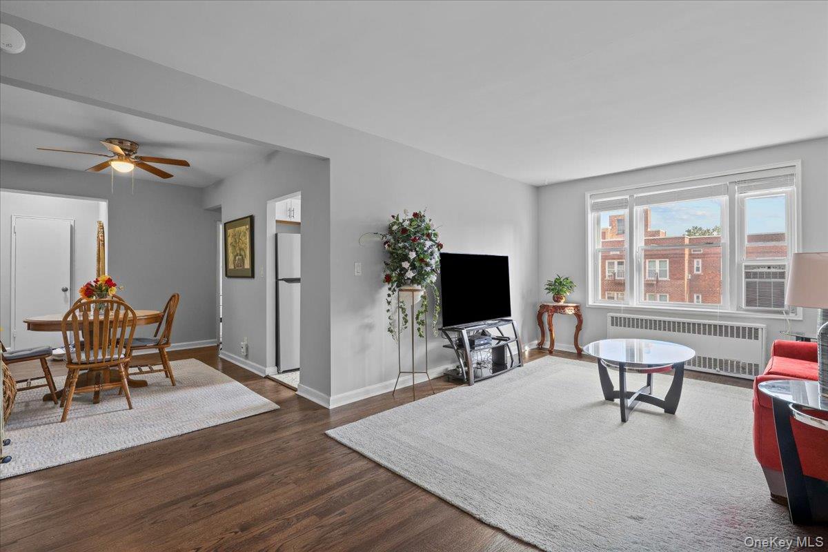 Photo 4 of this property
