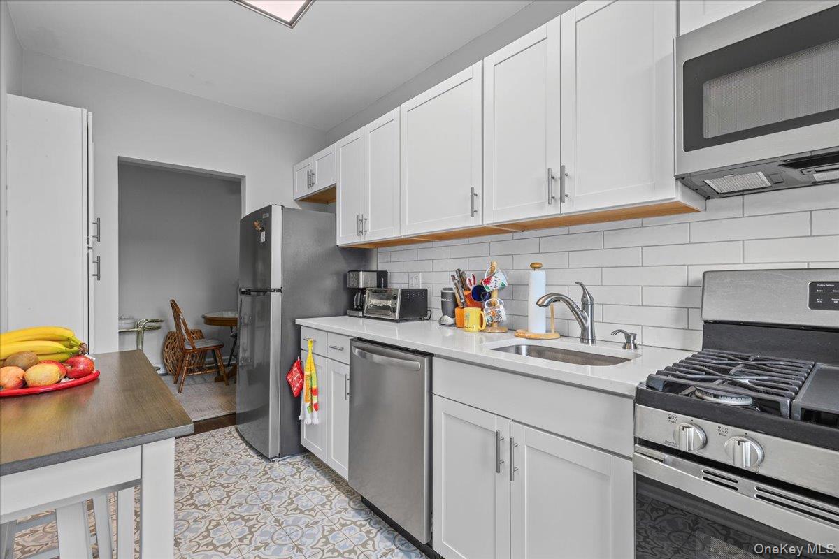 Photo 7 of this property