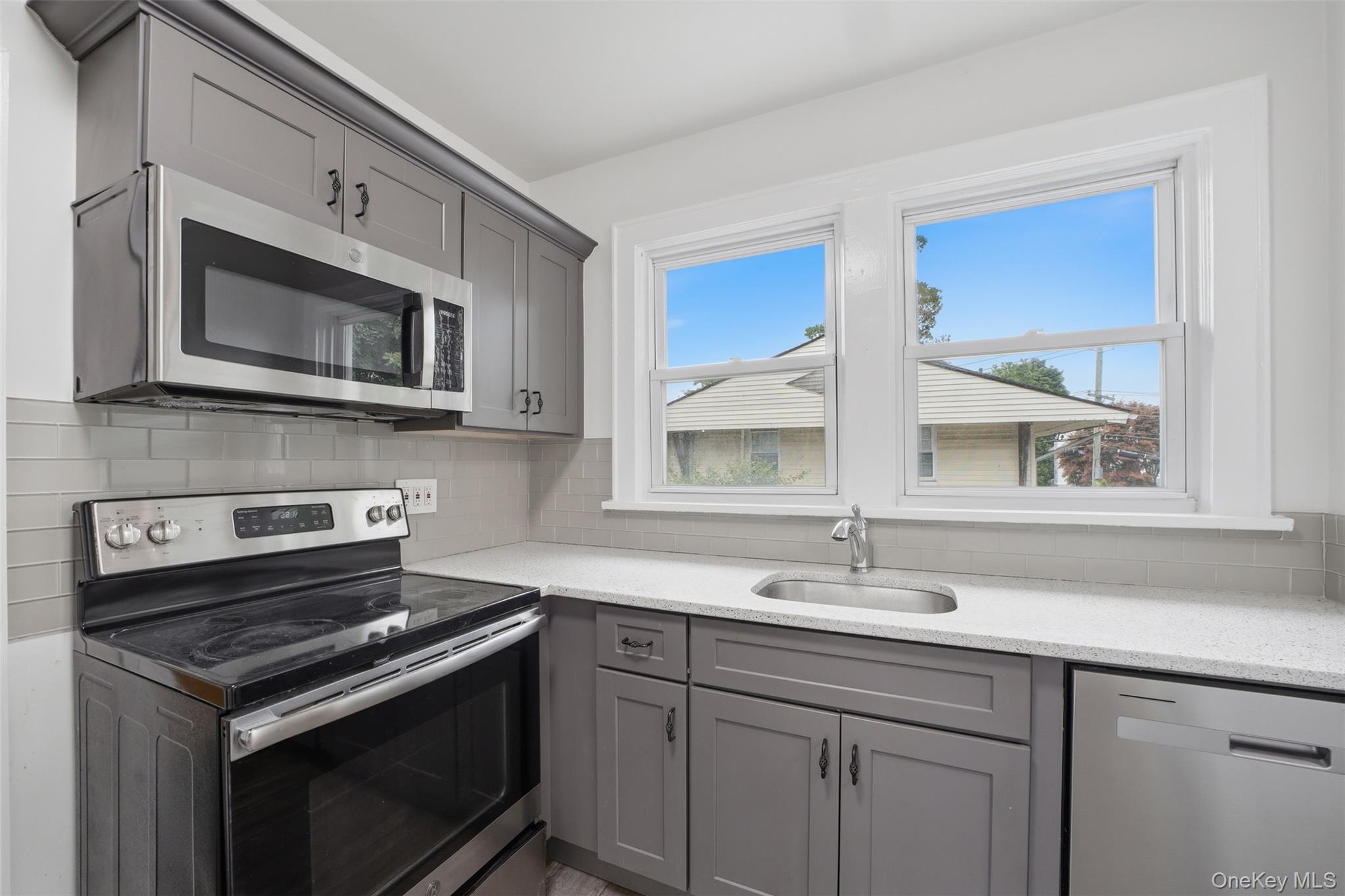 Photo 7 of this property