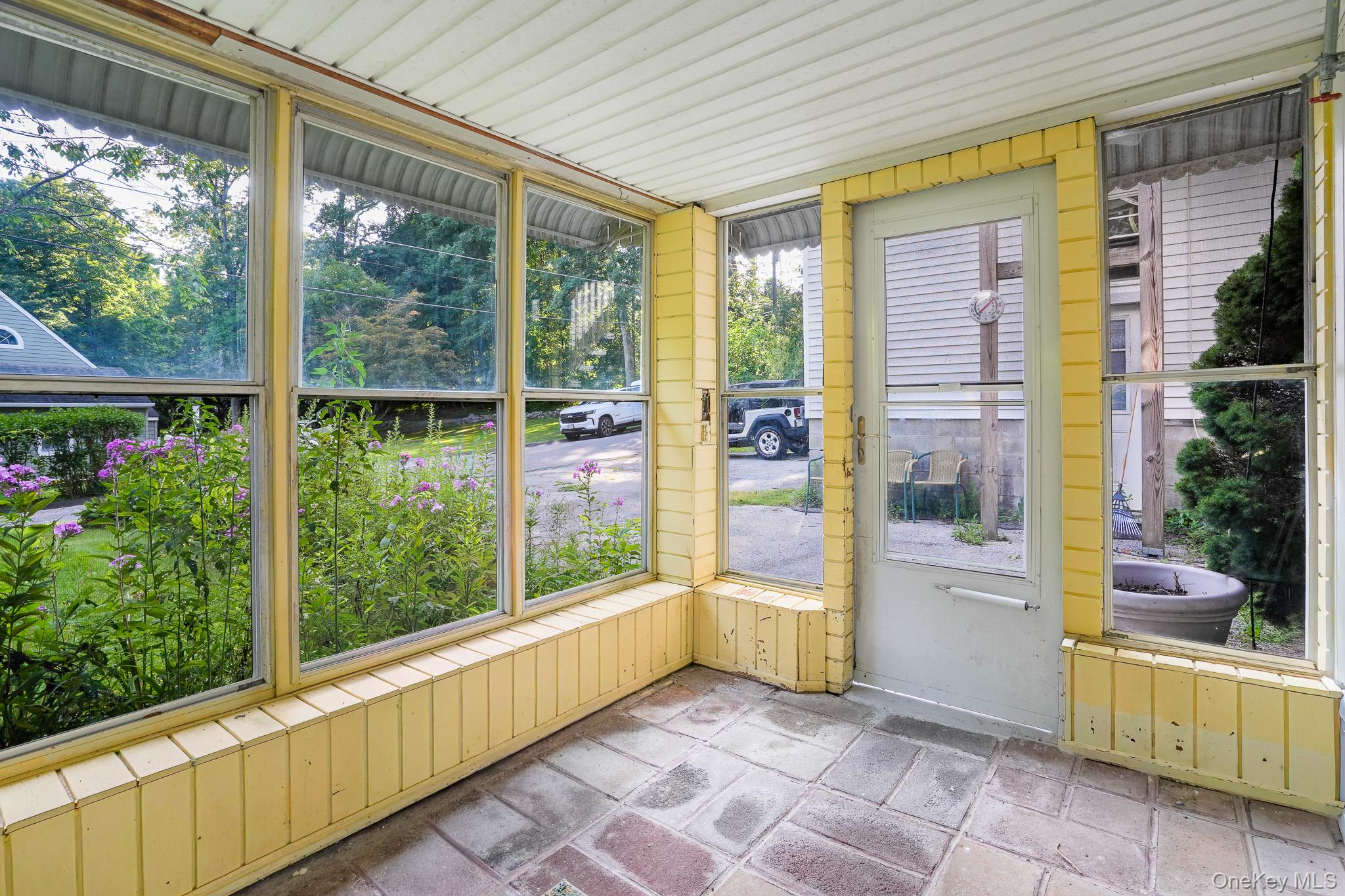 Photo 4 of this property