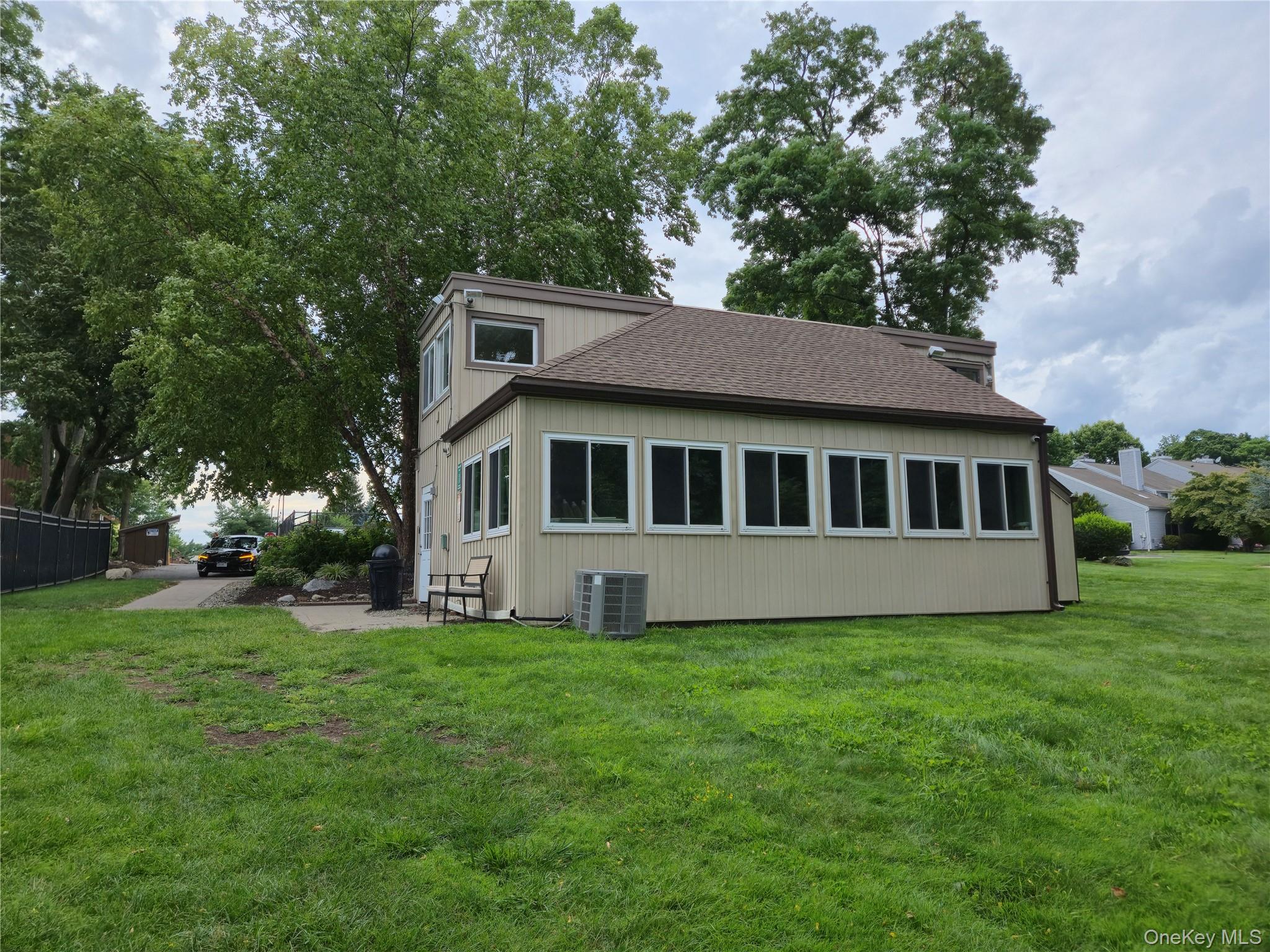 Photo 33 of this property