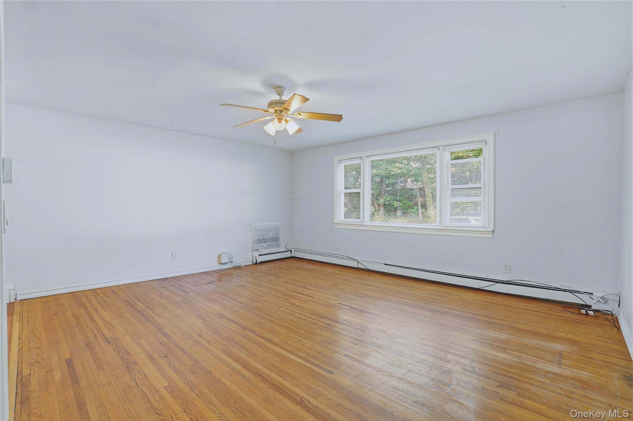 Photo 4 of this property