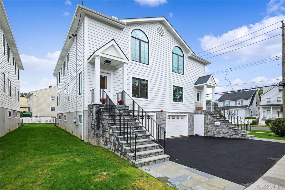 Photo 3 of this property