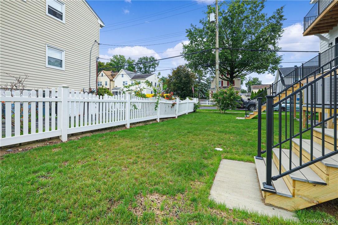 Photo 32 of this property