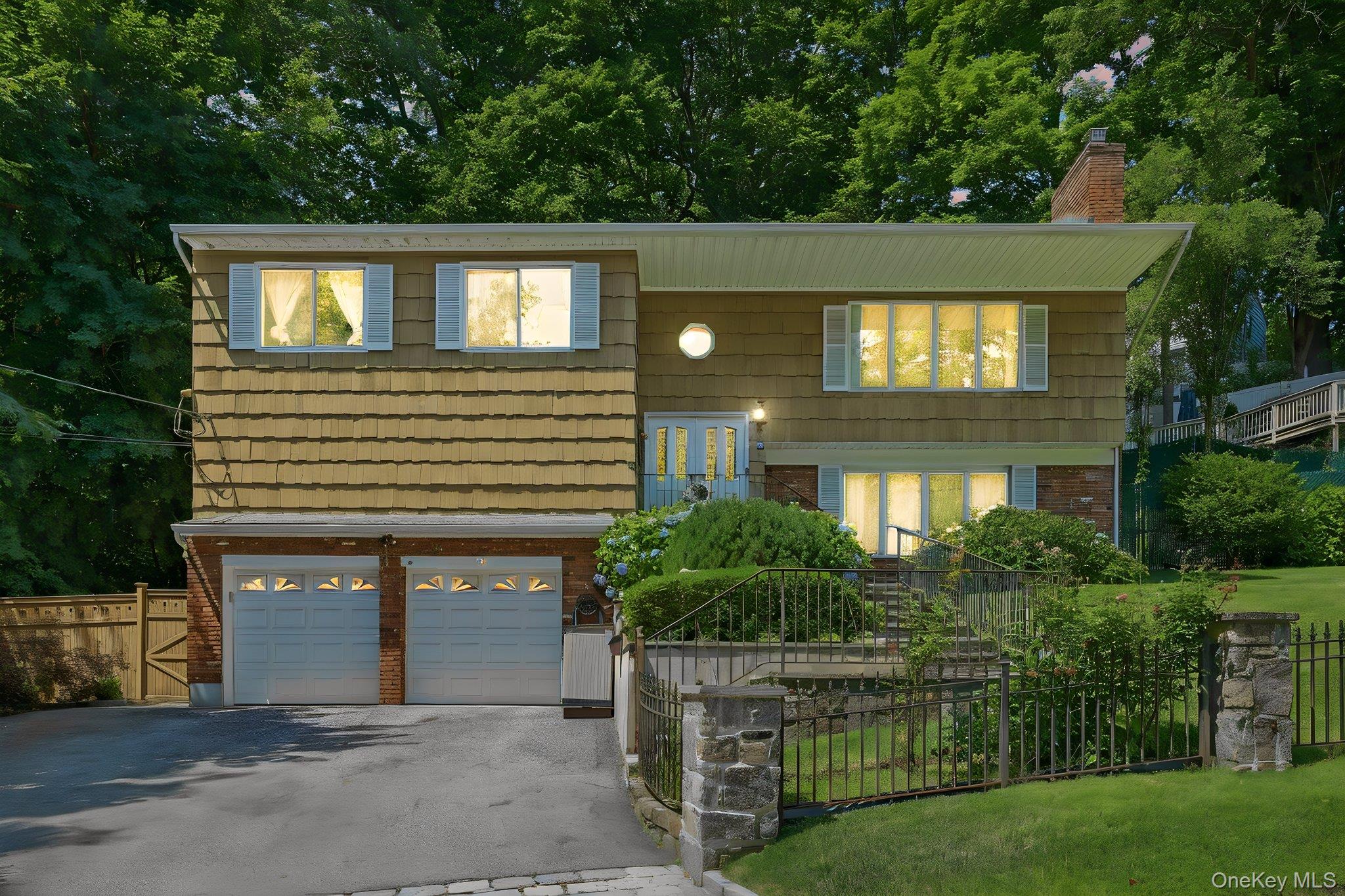 Photo 3 of this property