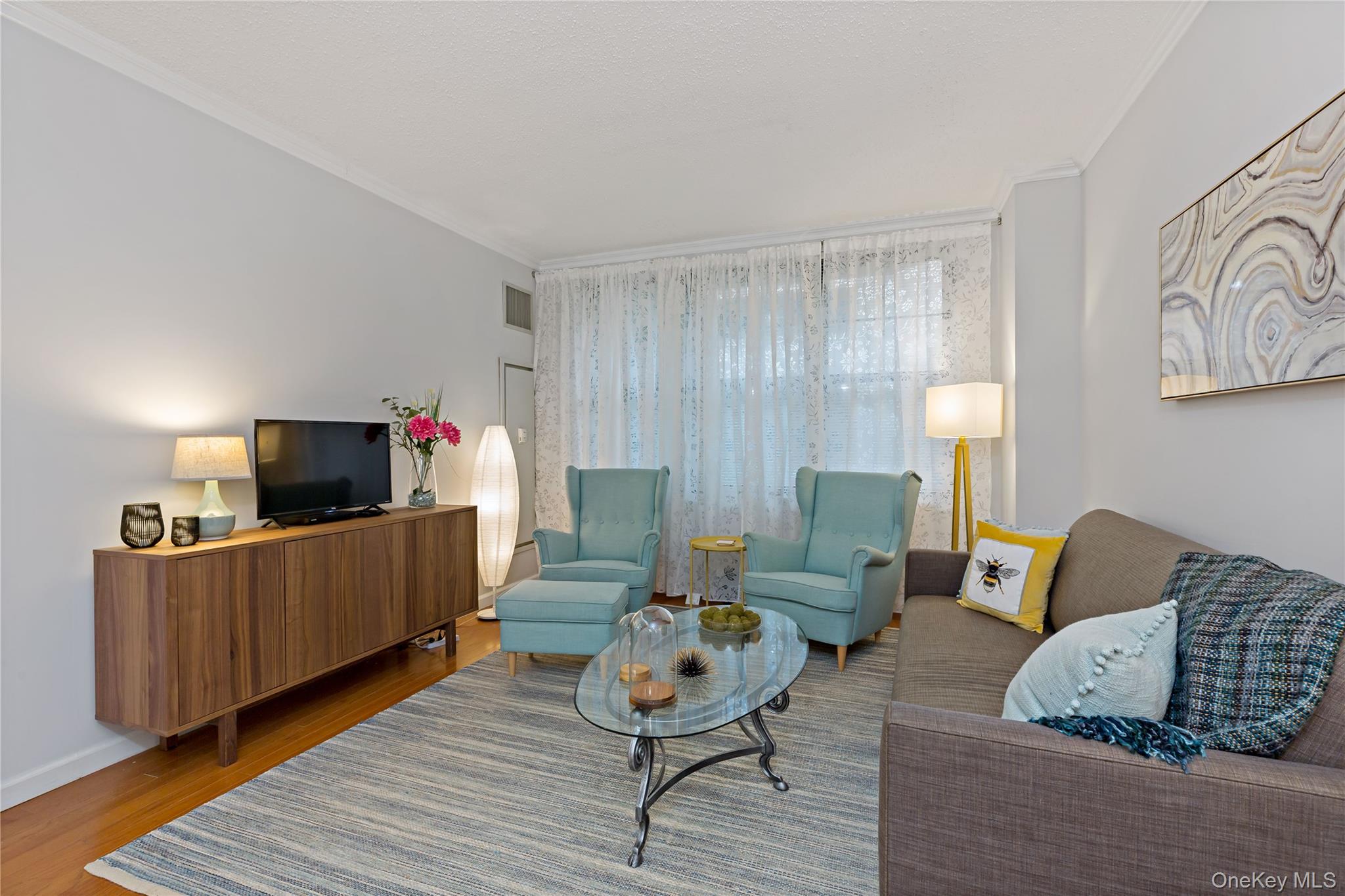 One bedroom for sale in the highly desirable Jefferson building locate...