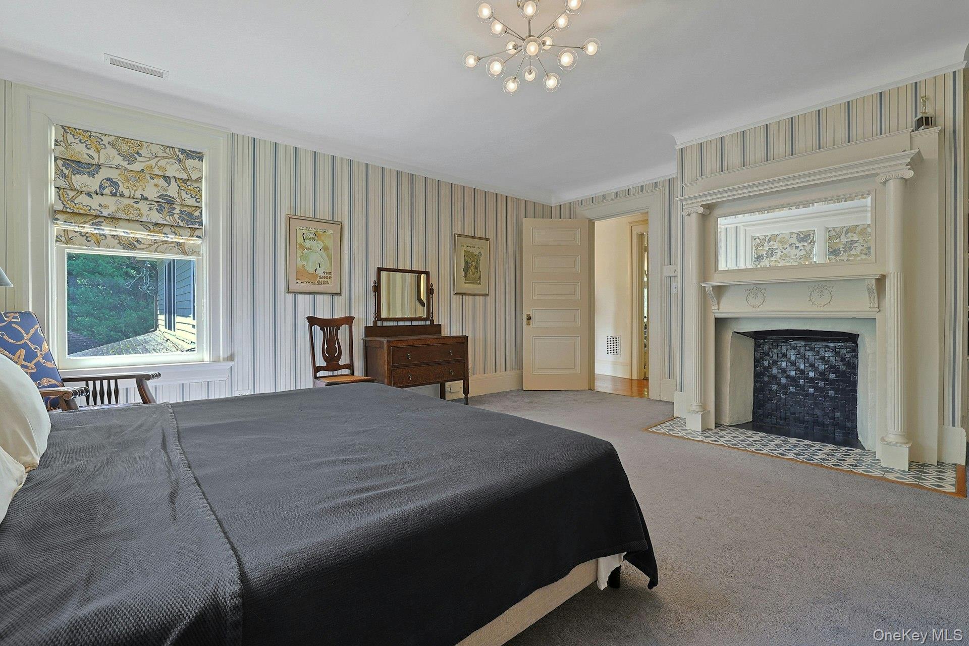 Photo 33 of this property