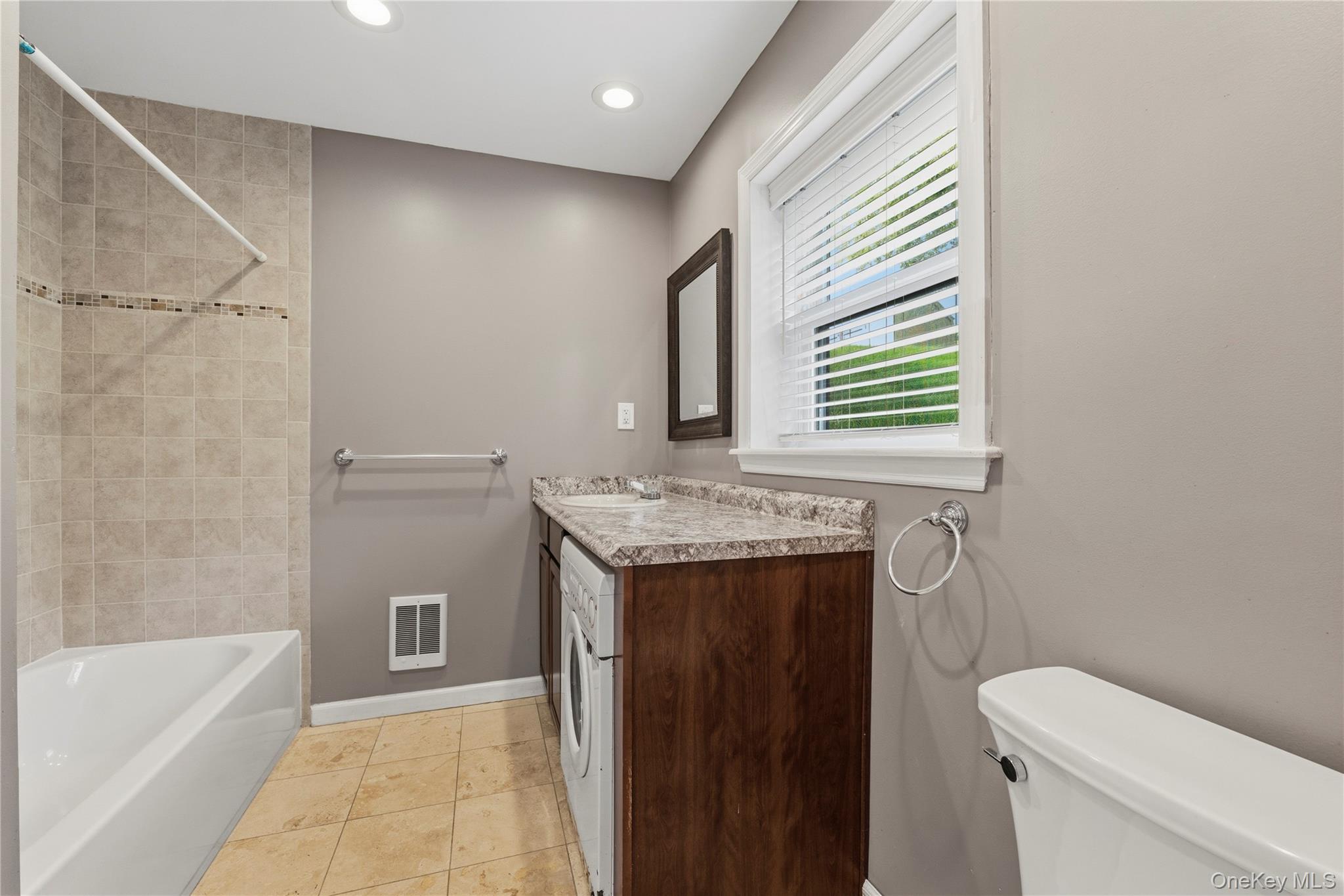 Photo 19 of this property