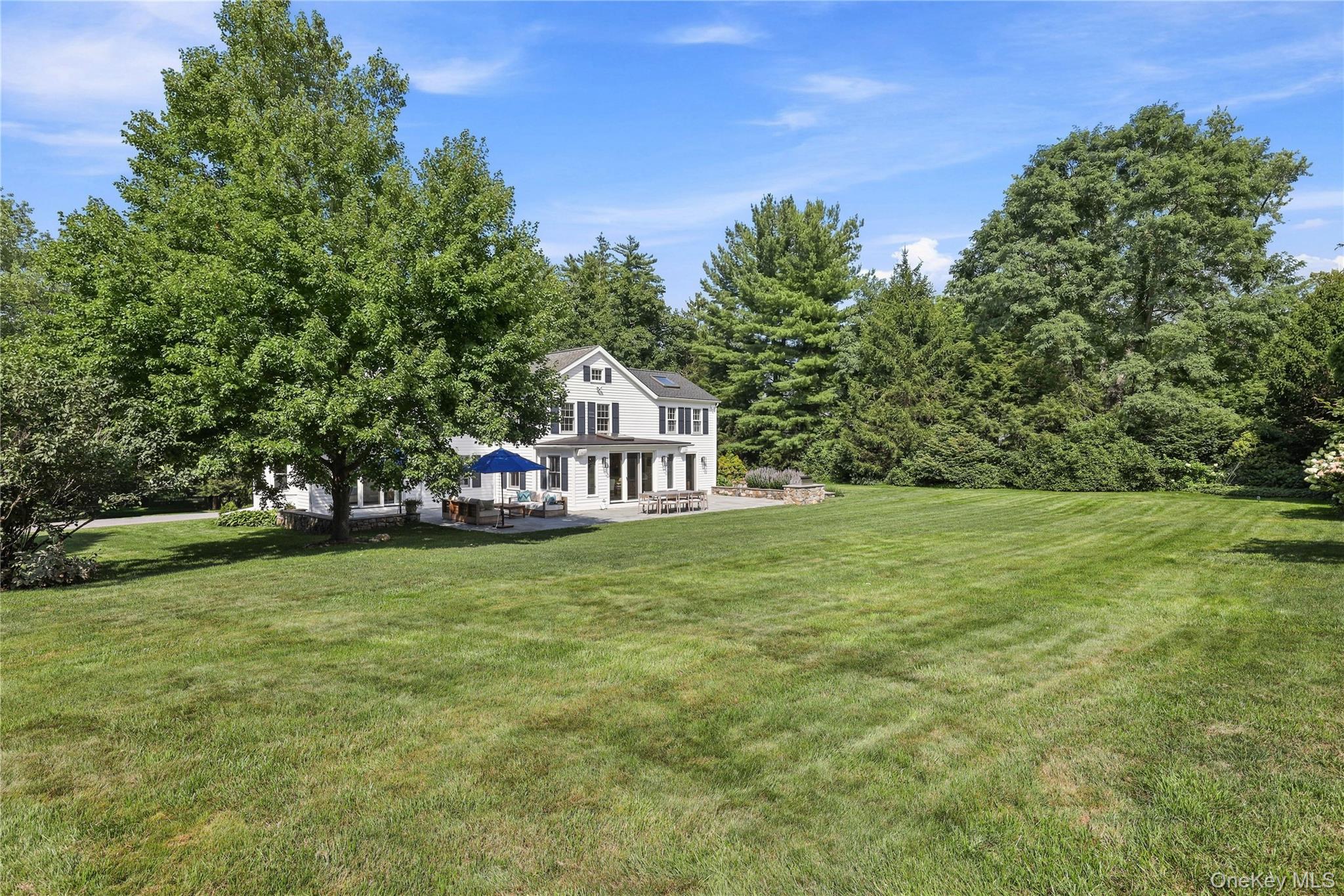 Photo 4 of this property
