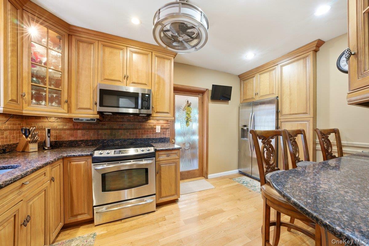 Photo 18 of this property