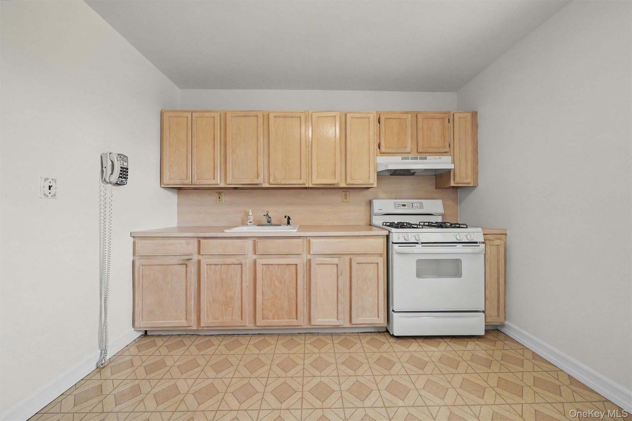 Photo 18 of this property