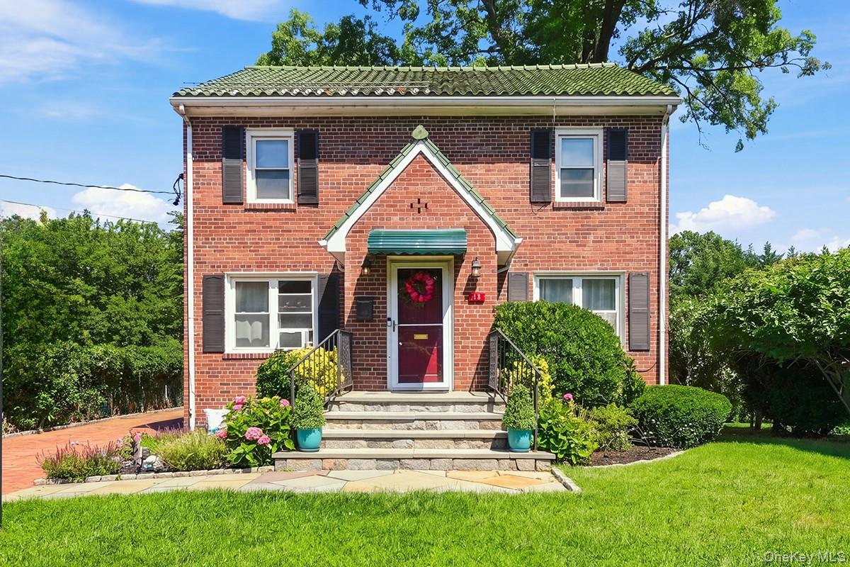 Welcome to 34 Keats Avenue, a beautifully maintained 3-bedroom, 2-bath...