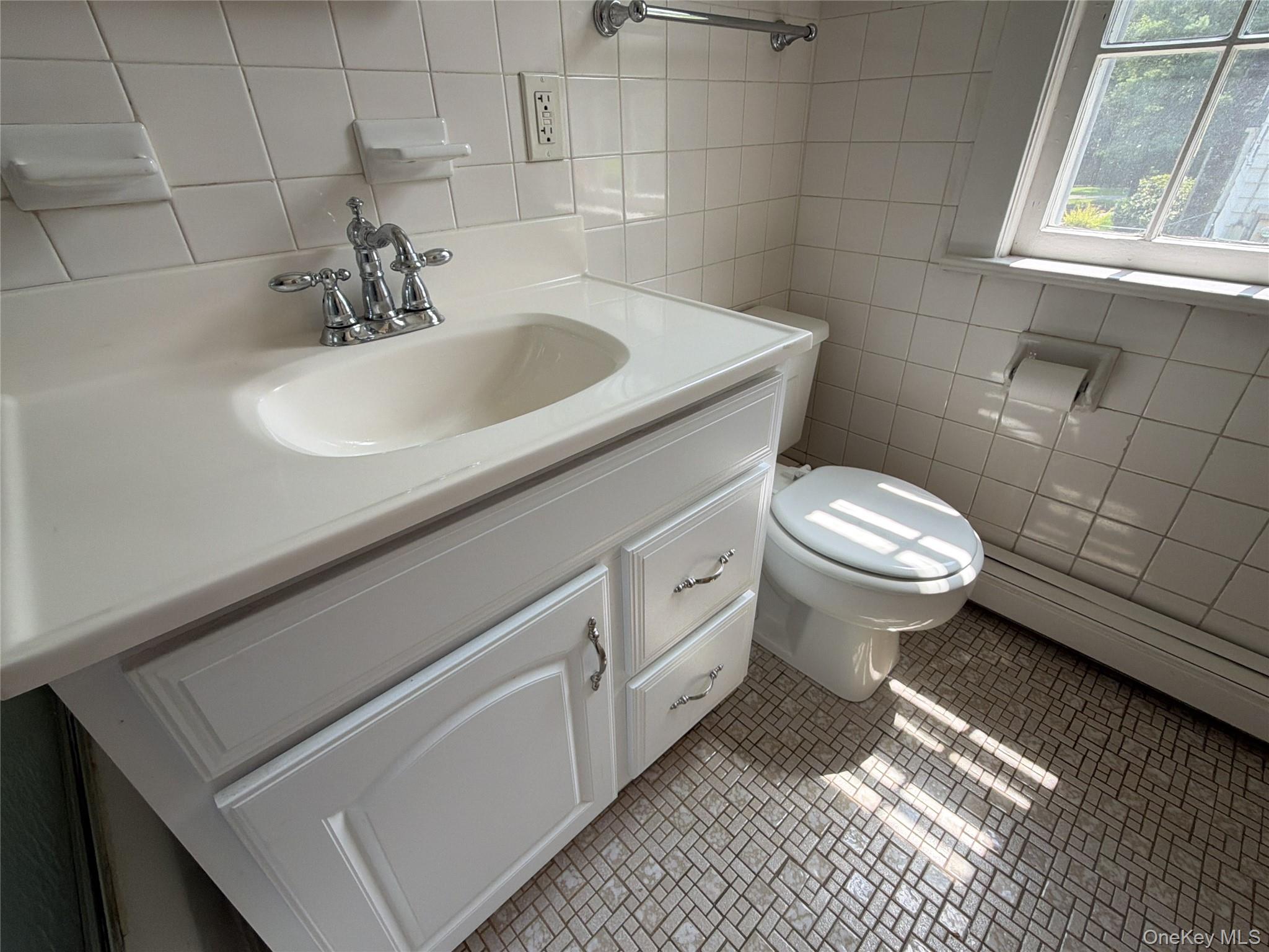 Photo 7 of this property