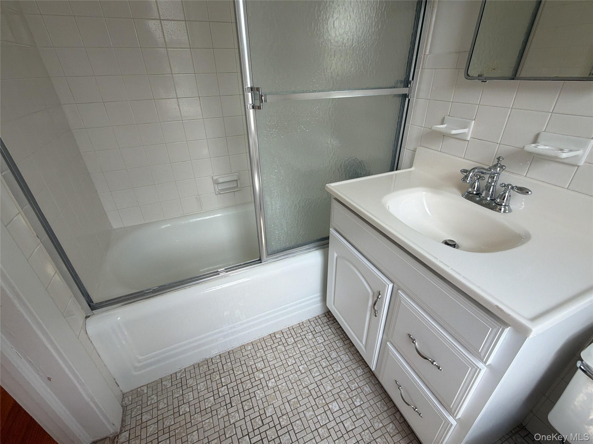 Photo 6 of this property