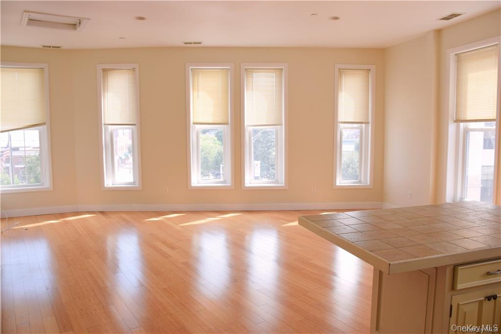 Photo 4 of this property