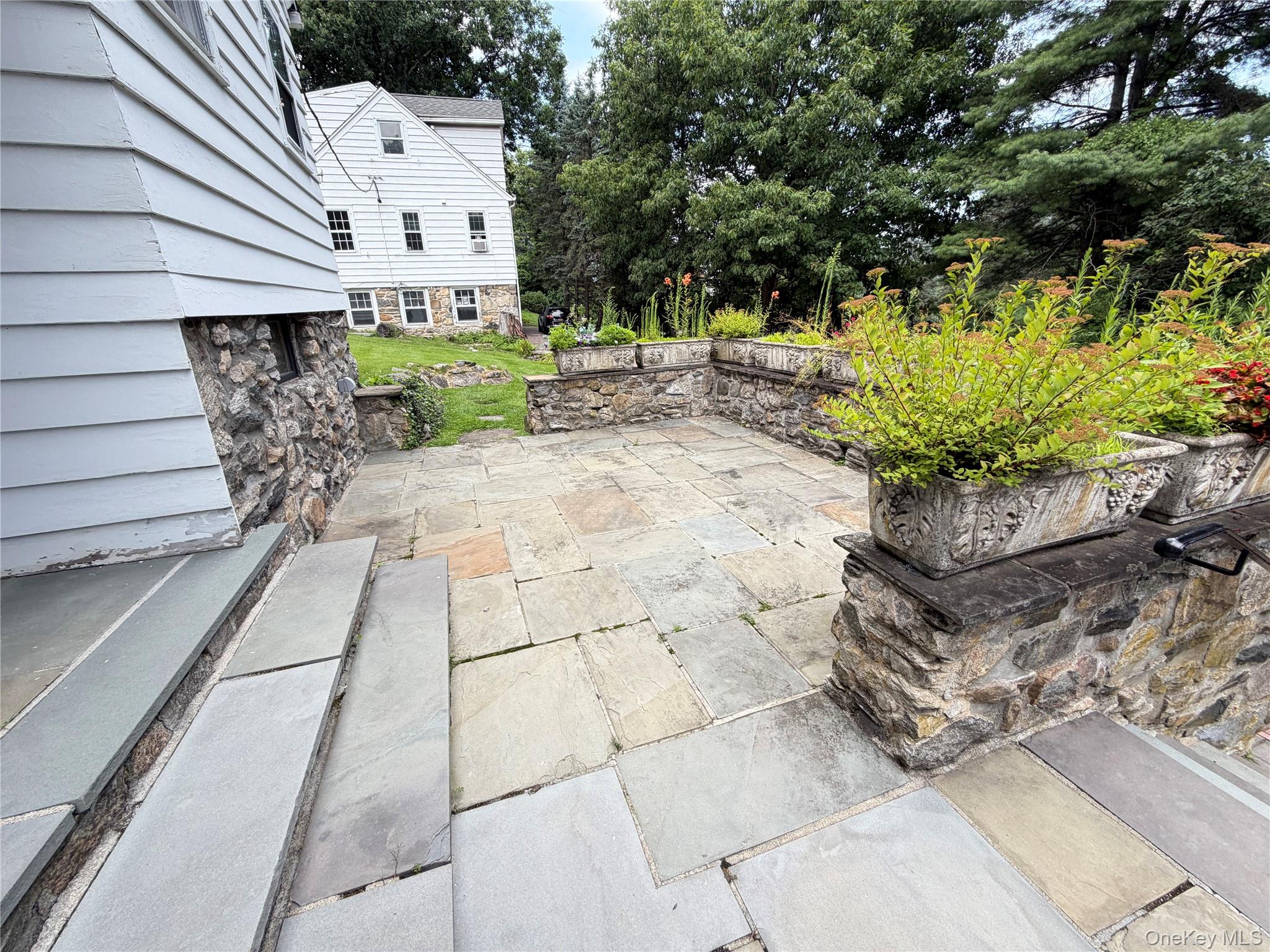 Photo 6 of this property
