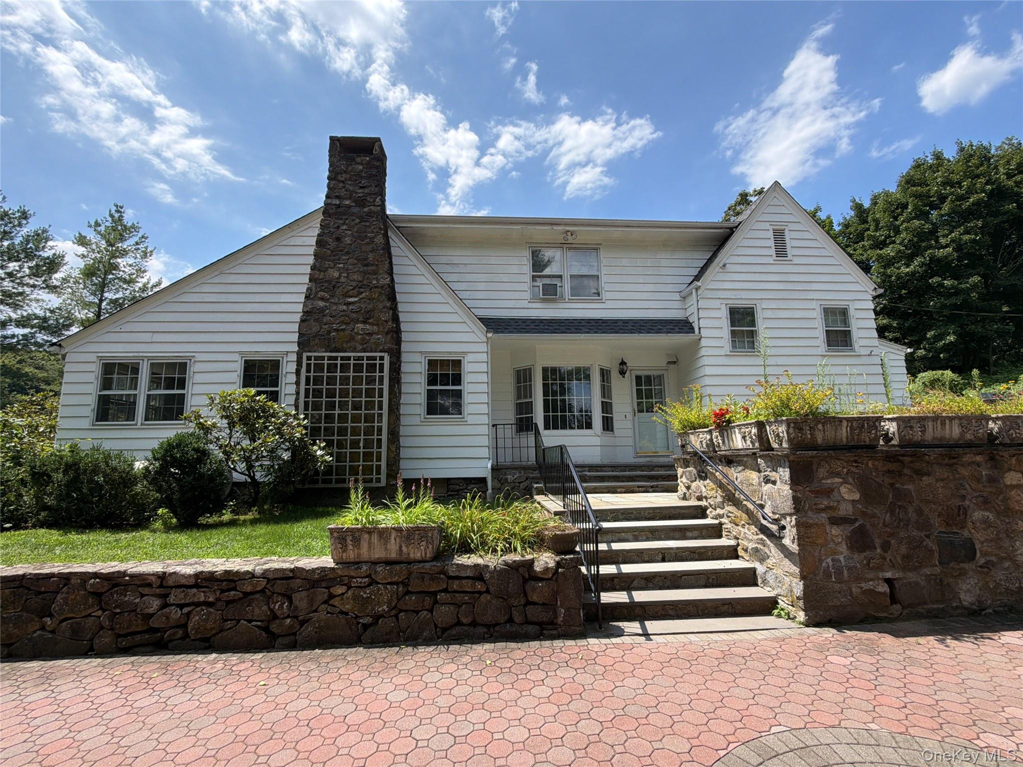 Photo 3 of this property