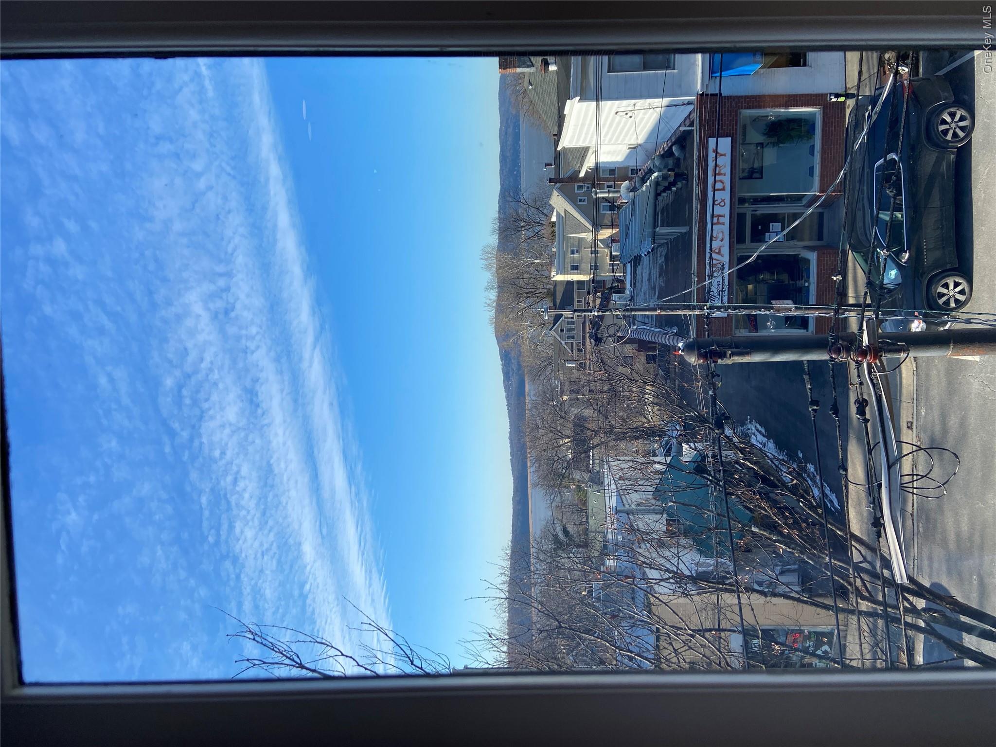 Waterviews year round!! Located in the heart of Dobbs Ferry village, e...