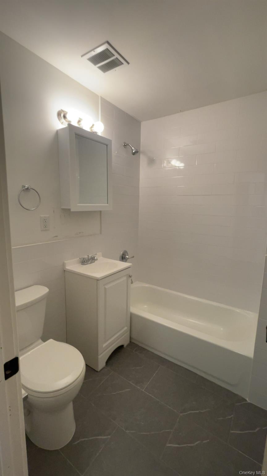 Photo 6 of this property