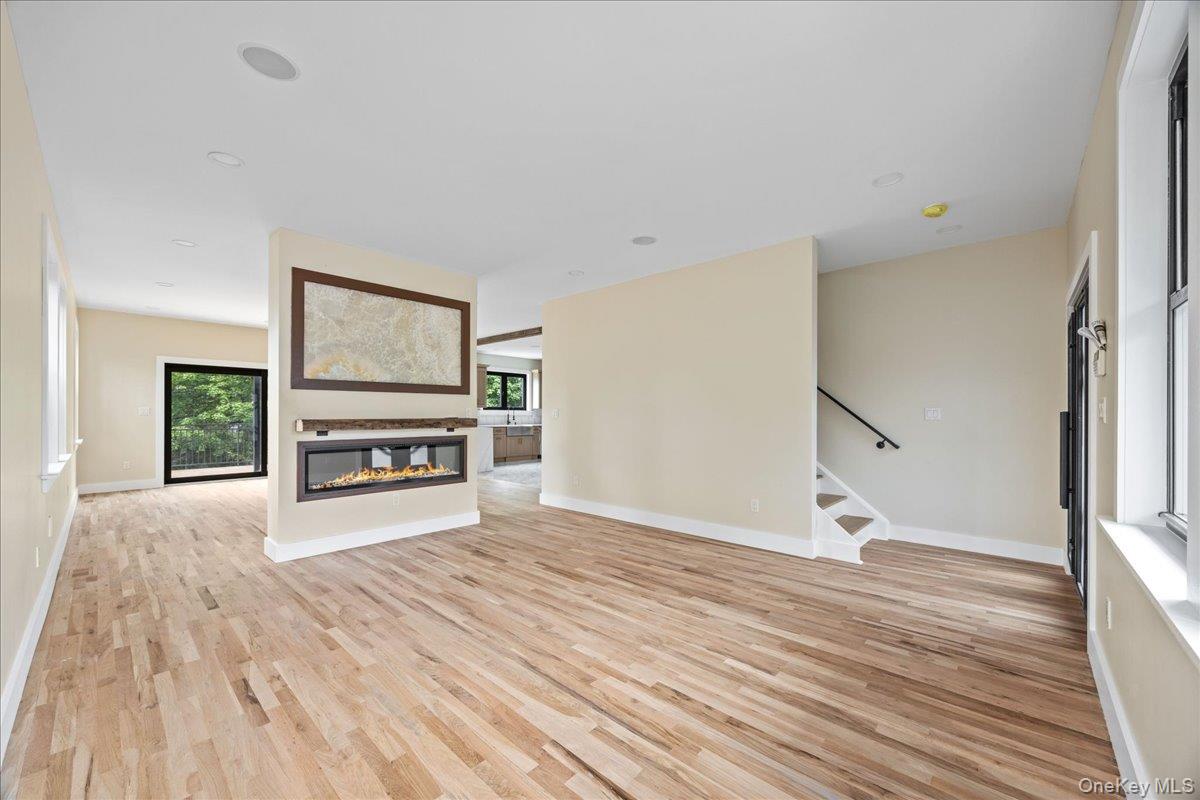 Photo 4 of this property