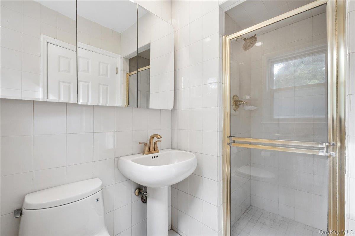 Photo 9 of this property