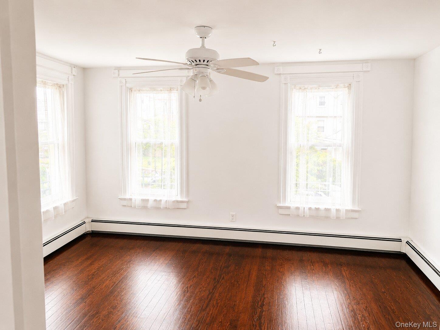 Photo 4 of this property