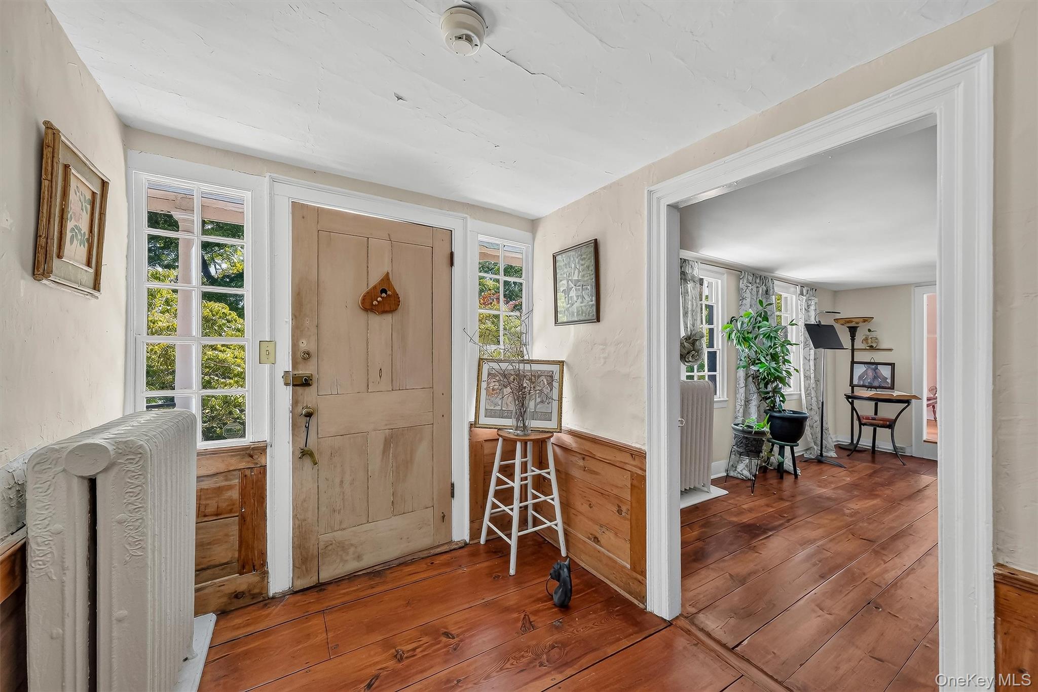 Photo 4 of this property
