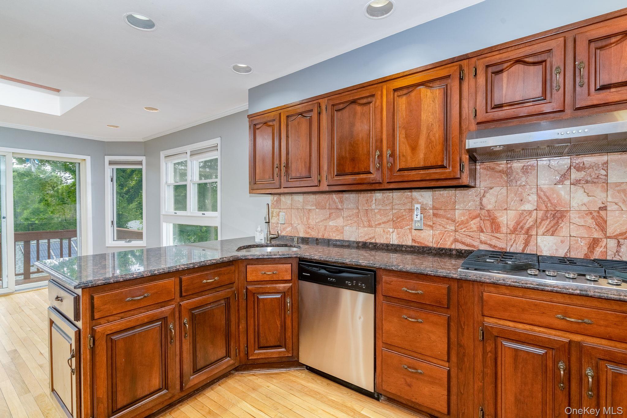 Photo 7 of this property