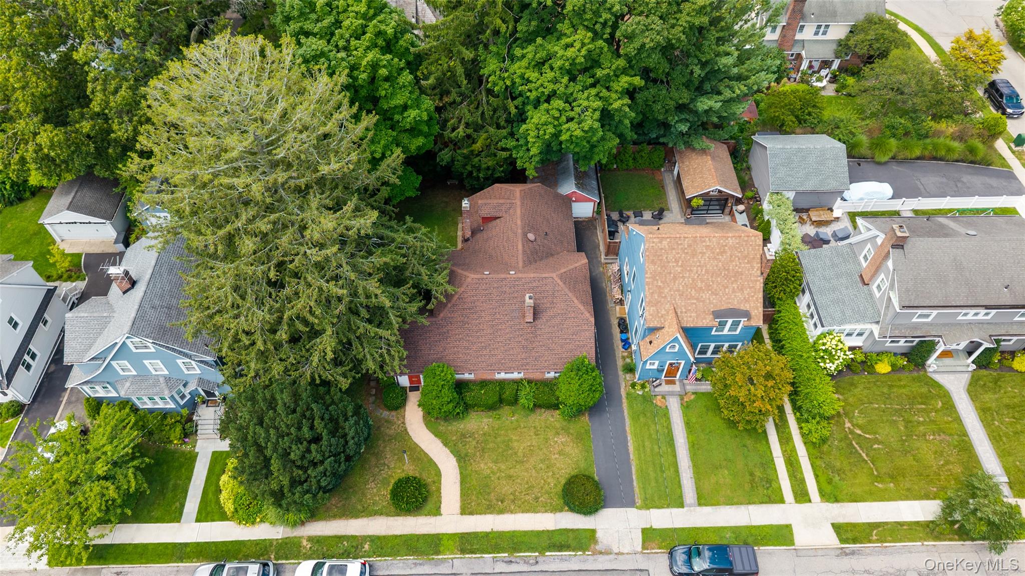Photo 33 of this property
