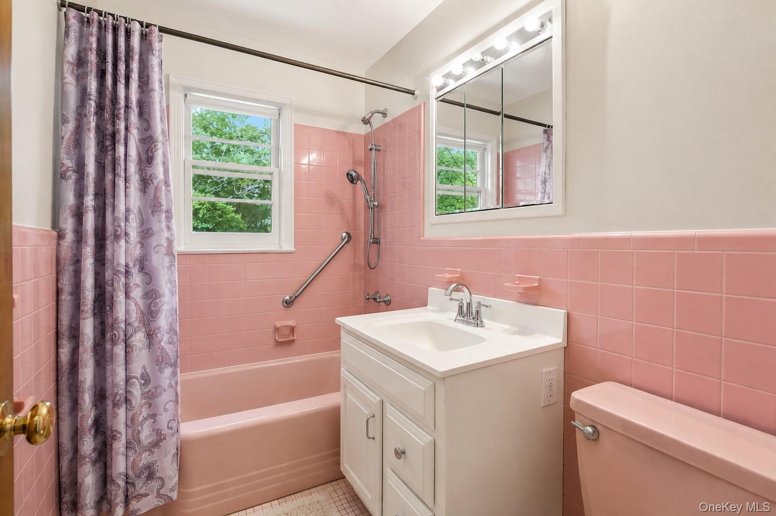 Photo 14 of this property