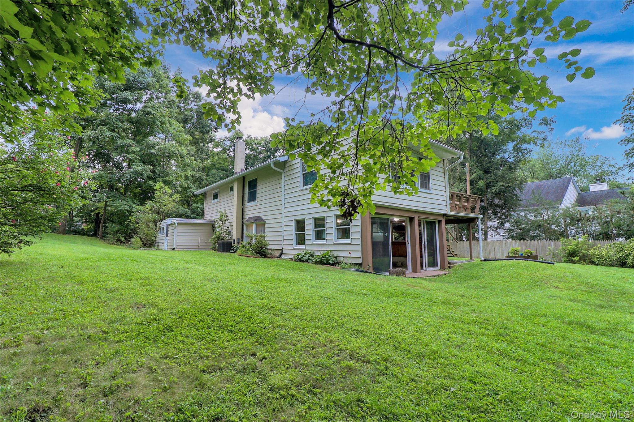 A Rare Opportunity in the Heart of Millwood. Lake life, privacy, Chapp...