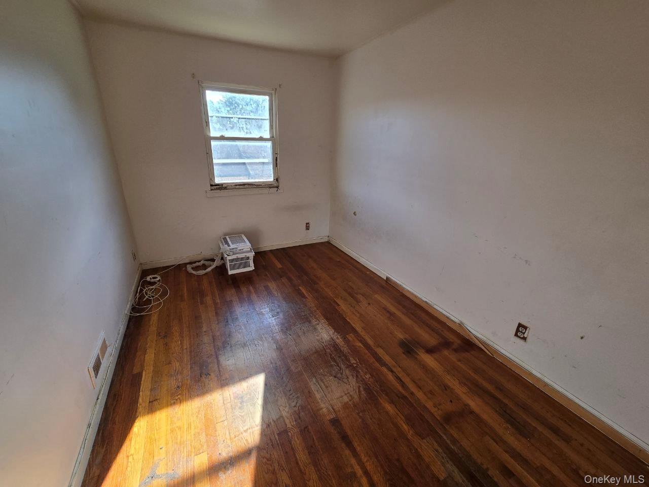 Photo 7 of this property
