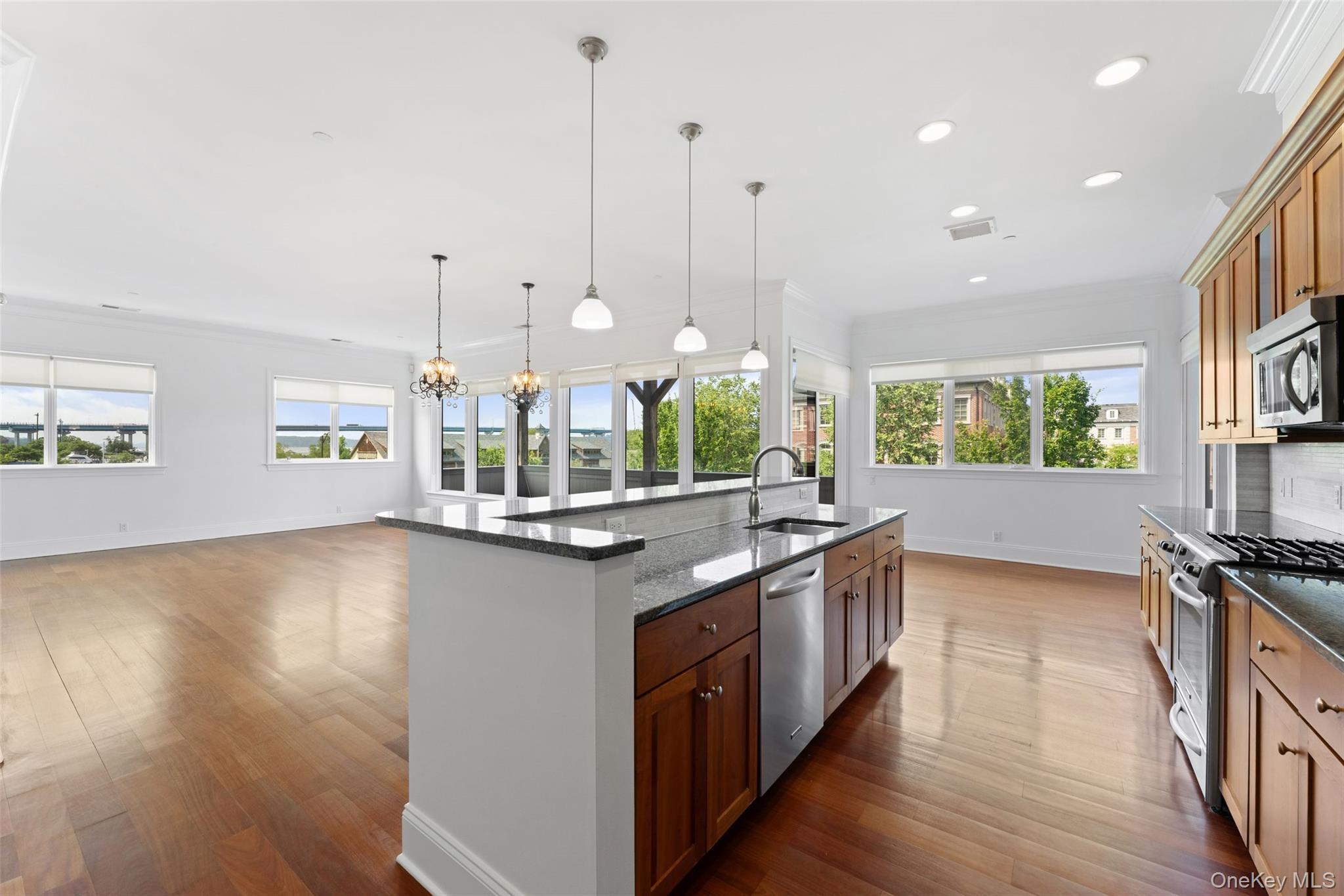 Photo 4 of this property